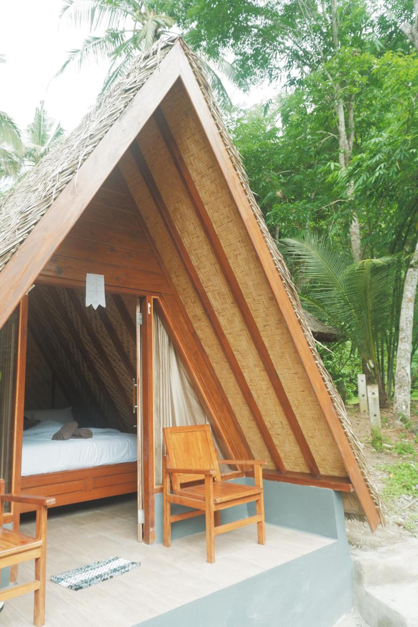 Aum Resort Пулукан Экстерьер фото